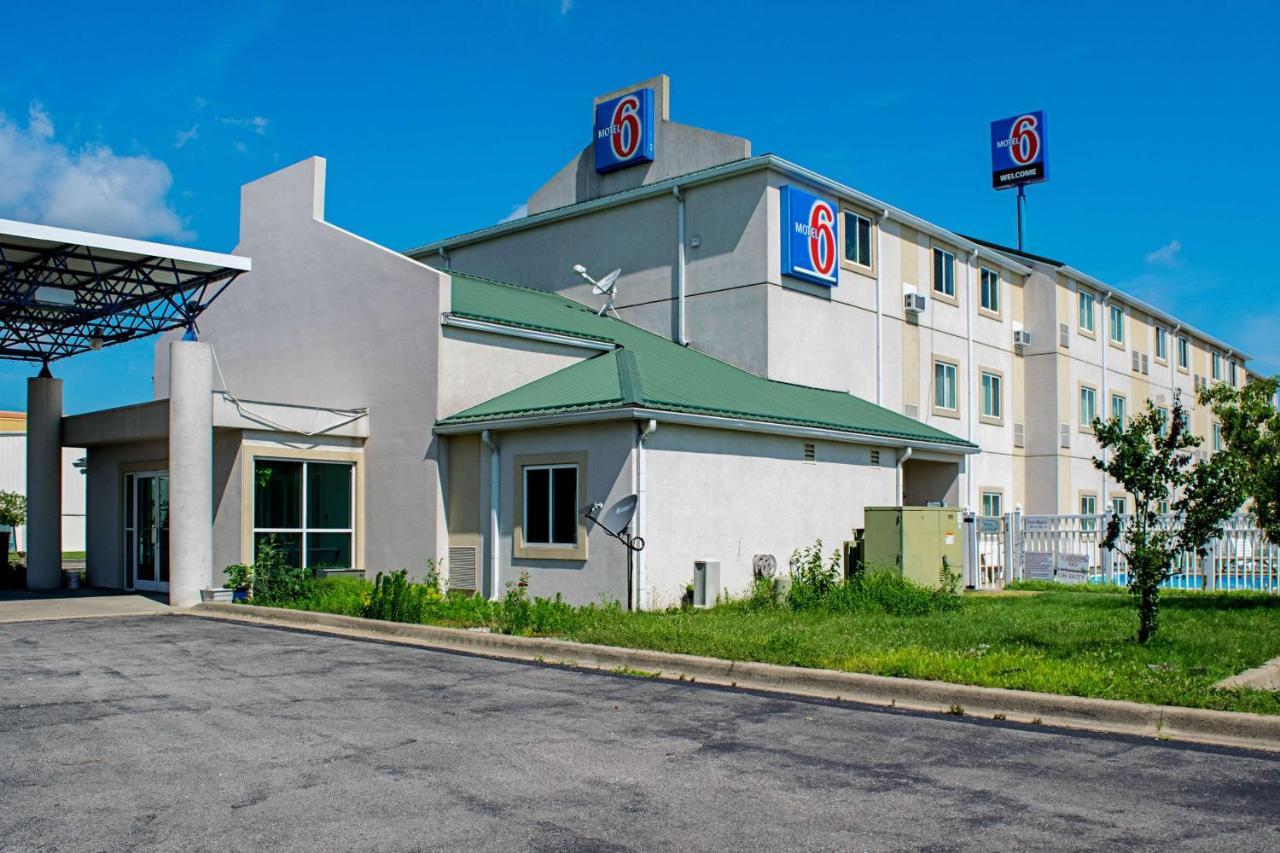 Motel 6-Seymour, In - North المظهر الخارجي الصورة