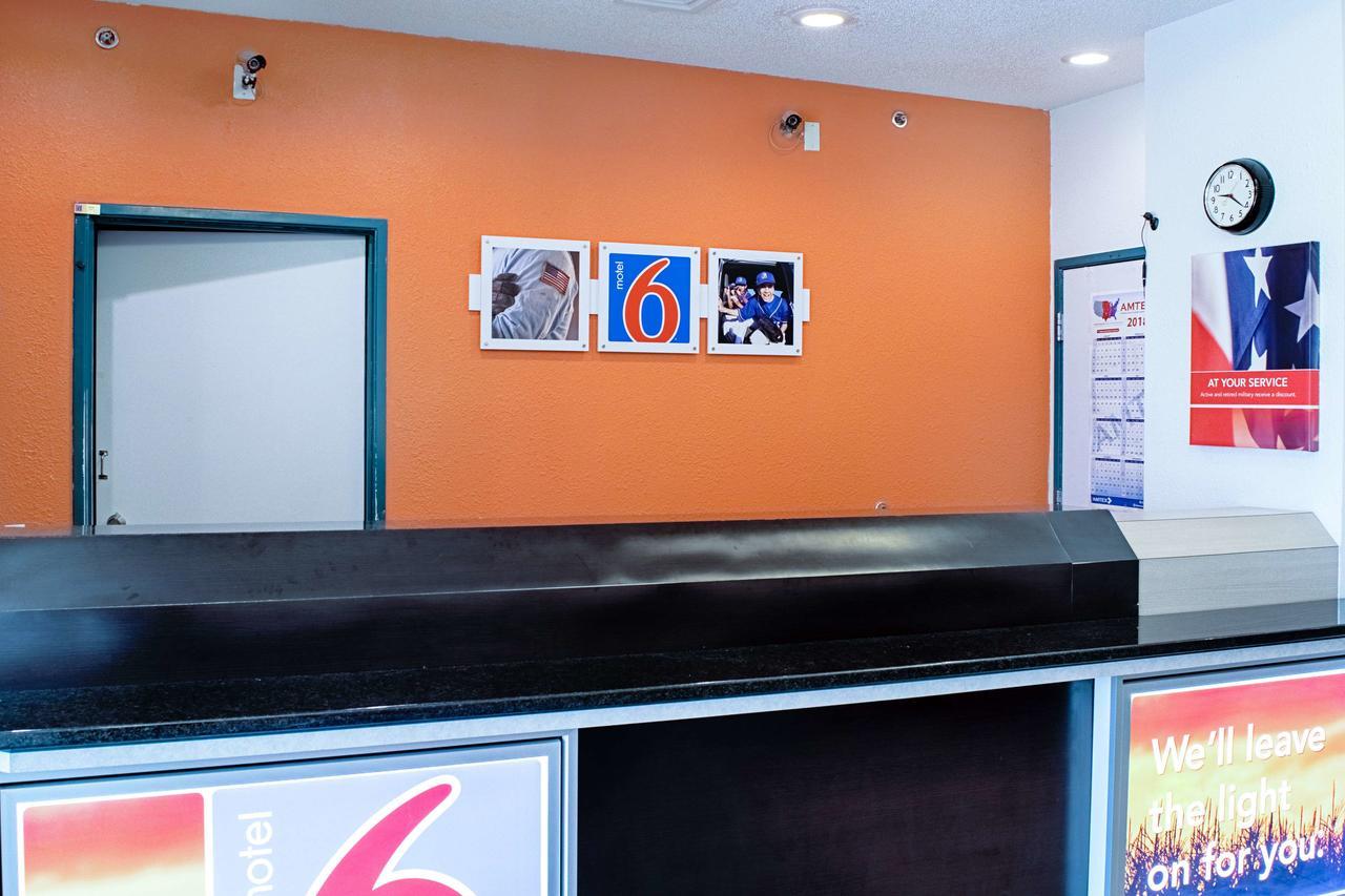 Motel 6-Seymour, In - North المظهر الخارجي الصورة